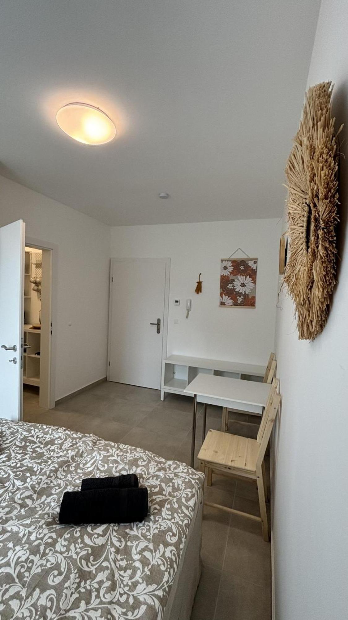 Langenzersdorf Apartment Esterno foto
